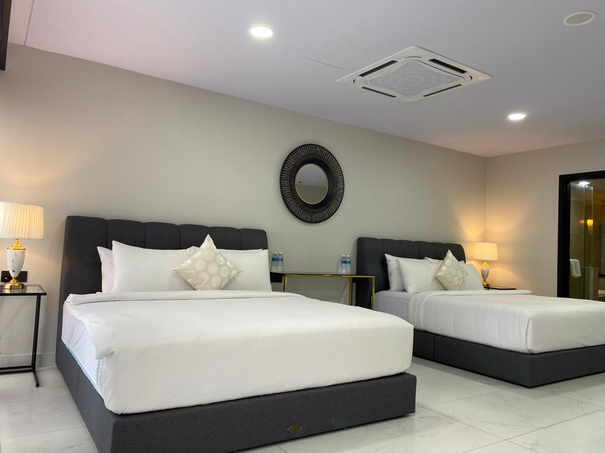 Serviced Apartments @ Times Square Куала-Лумпур Экстерьер фото